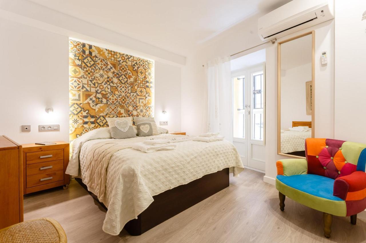 Apartamentos Loto Y Liz By Cadiz4Rentals Exterior photo