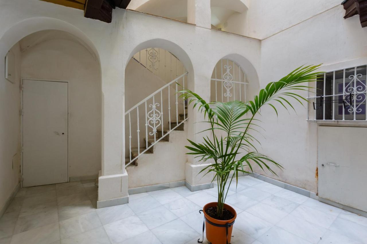 Apartamentos Loto Y Liz By Cadiz4Rentals Exterior photo