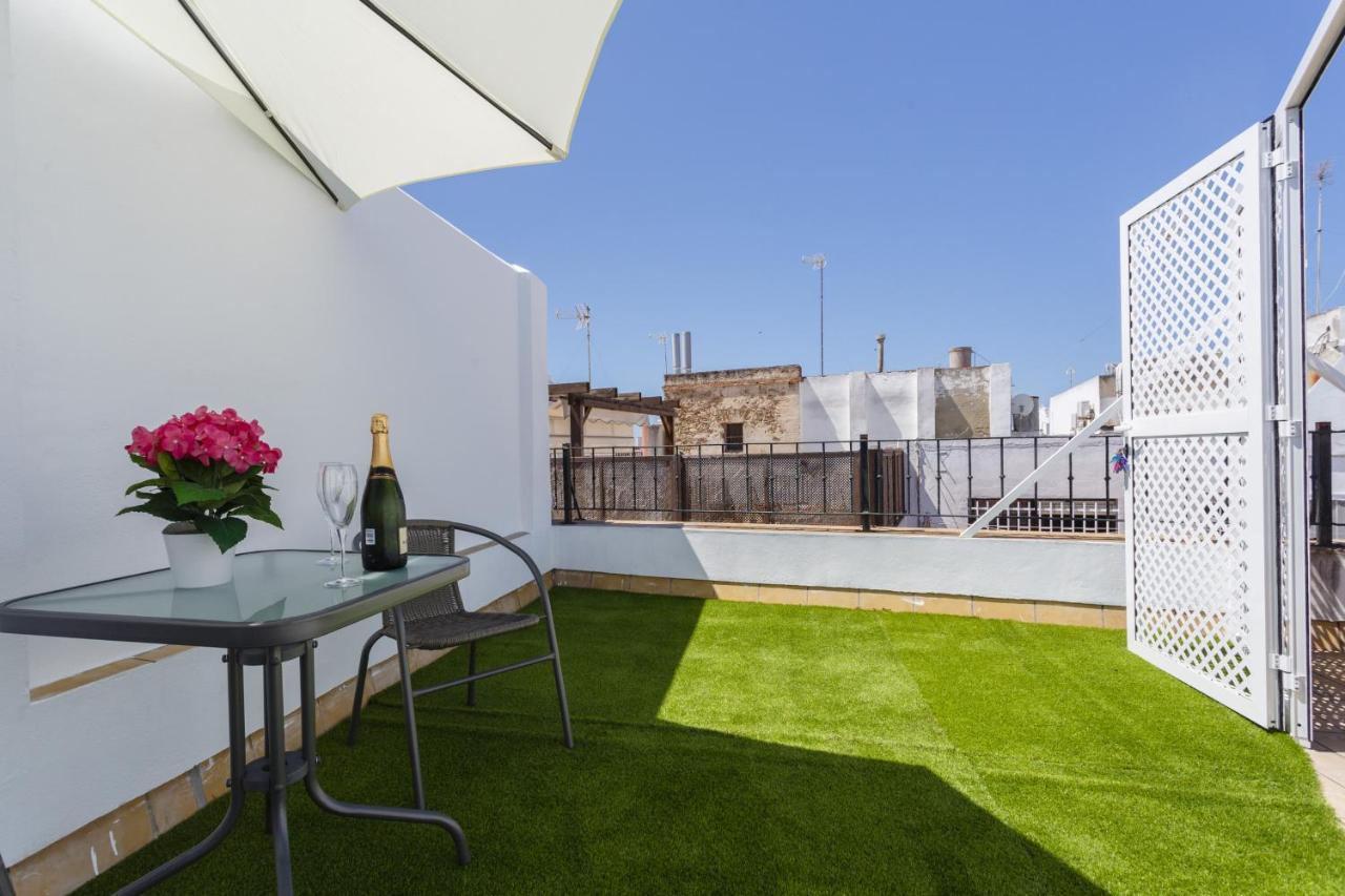 Apartamentos Loto Y Liz By Cadiz4Rentals Exterior photo