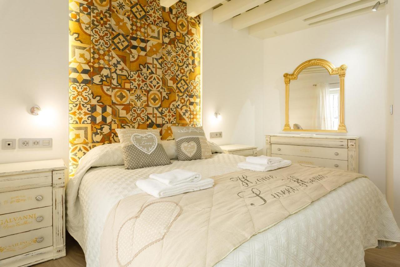 Apartamentos Loto Y Liz By Cadiz4Rentals Exterior photo